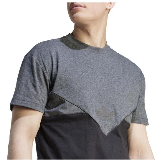 Adidas Ανδρική κοντομάνικη μπλούζα Adicolor Seasonal Reflective Tee